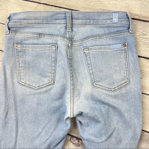 7 For All Mankind Women’s Roxanne Ankle Jeans raw hem light blue wash size 26 - Picture 9 of 11